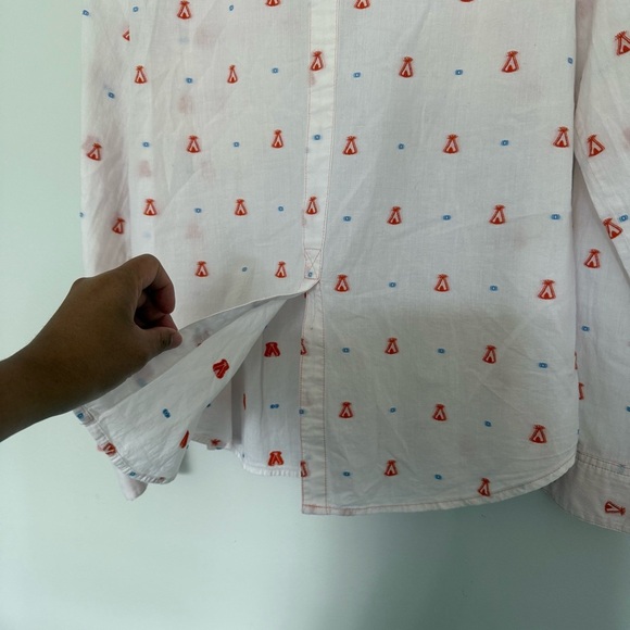 Maeve Casual White and Red Button Down Shirt with Geometric Design - Picture 7 of 10